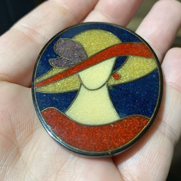 Lee Sands Lady with Hat in Oval Mosaic Inlay Vintage Brooch Pin - Picture 5 of 6